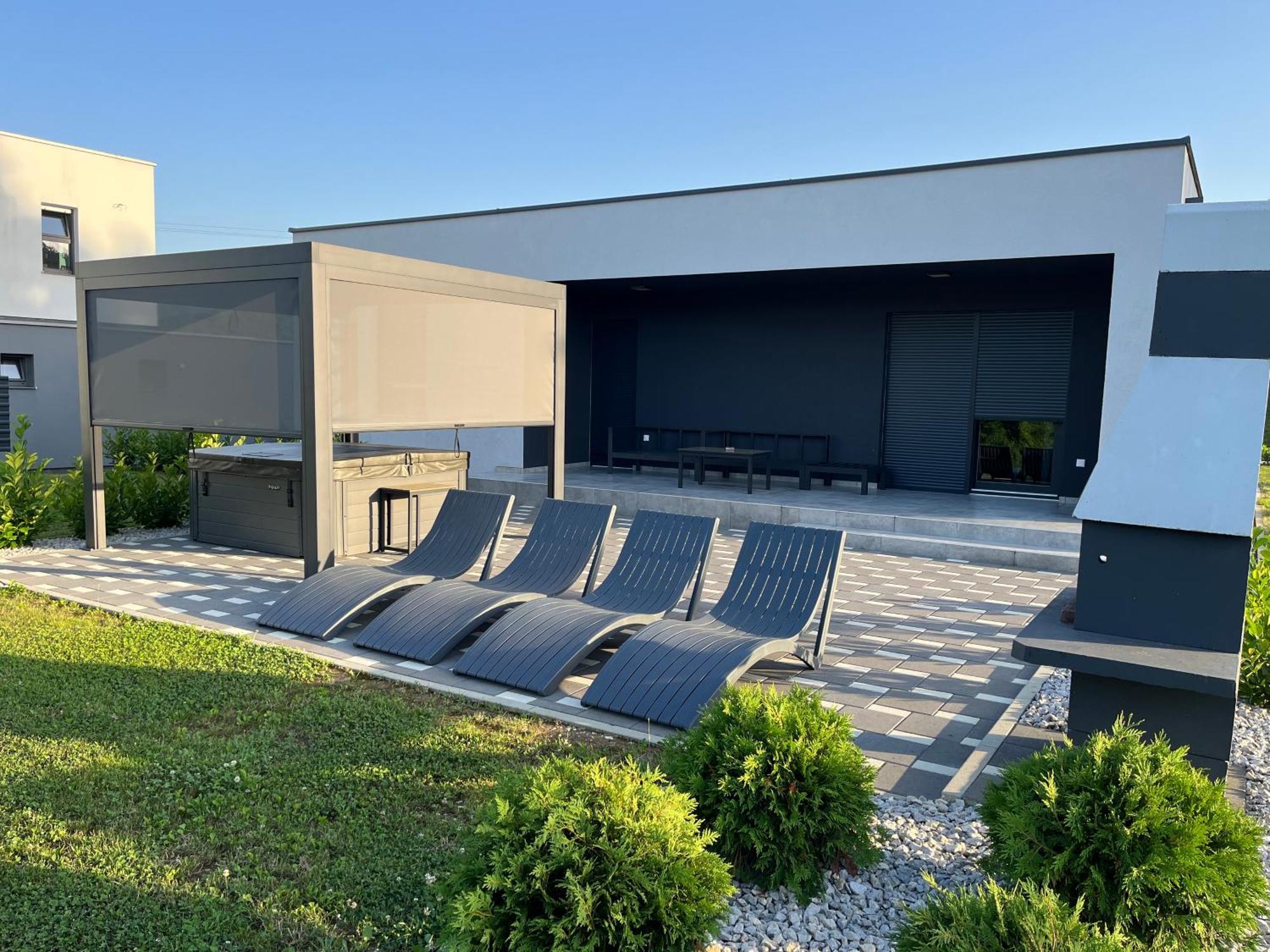 K Relax Place, Varazdinske Toplice, Modern Home With Sauna, Jacuzzi, Wifi ภายนอก รูปภาพ