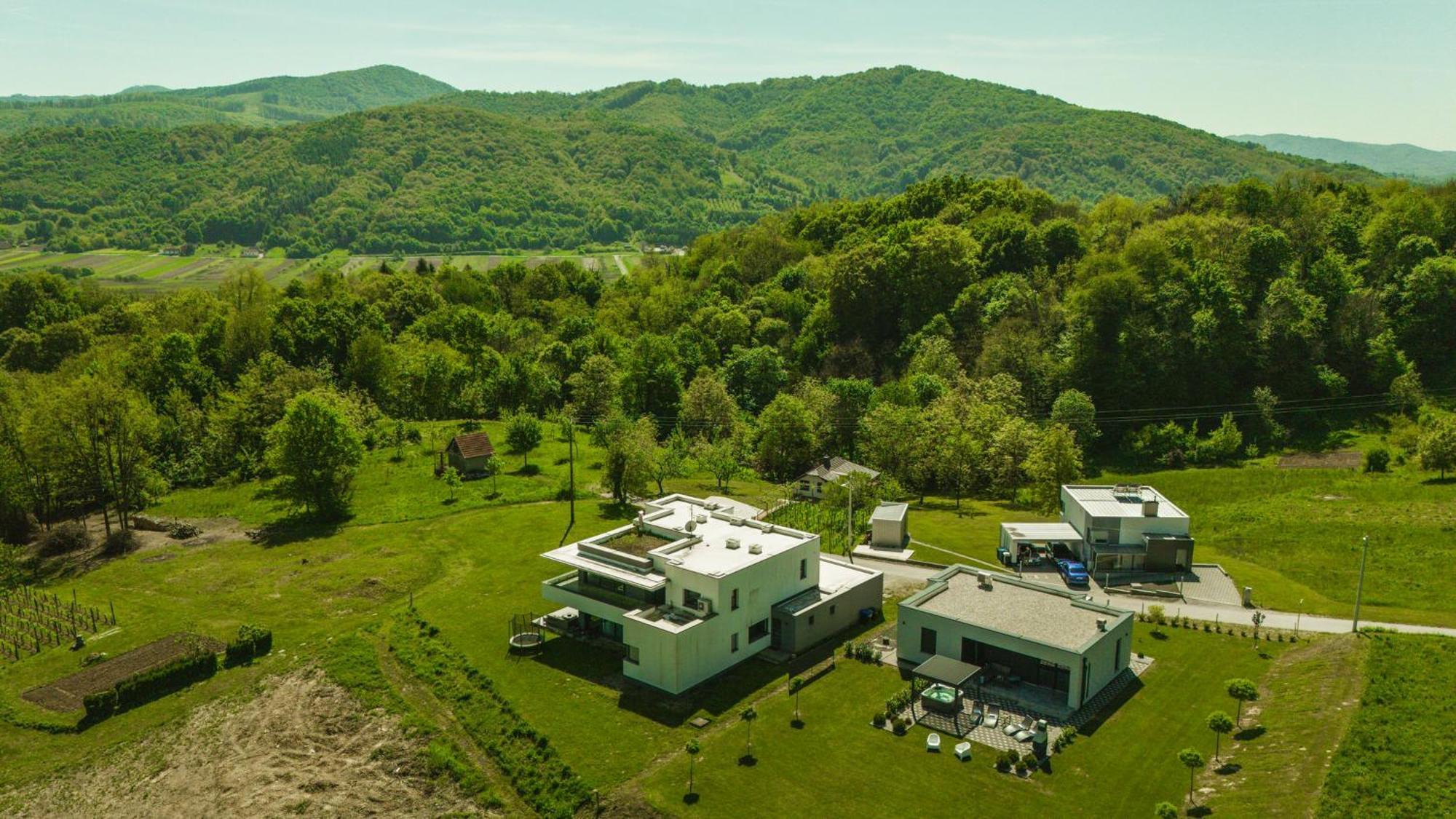 K Relax Place, Varazdinske Toplice, Modern Home With Sauna, Jacuzzi, Wifi ภายนอก รูปภาพ